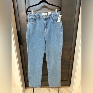 Aritzia Women High Rise Jeans - Light Blue